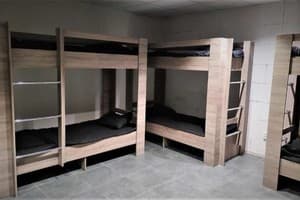 Мини-отель Бункер. Место в общем 5-местном номере  1