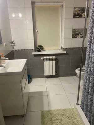 Ольжича 45 Б 16