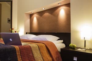 Senator City Center 7