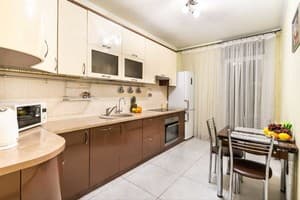 Квартира Светлая 1-комнатная. Апартаменты 4-местный  3